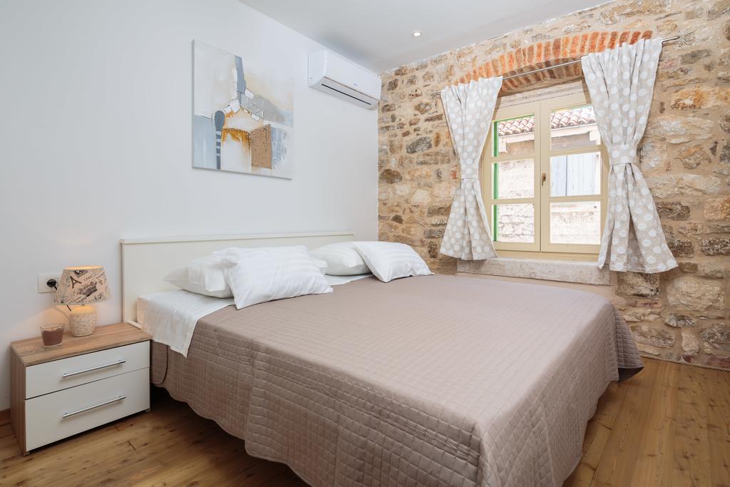 ספליט Cindro Apartment With Terrace מראה חיצוני תמונה